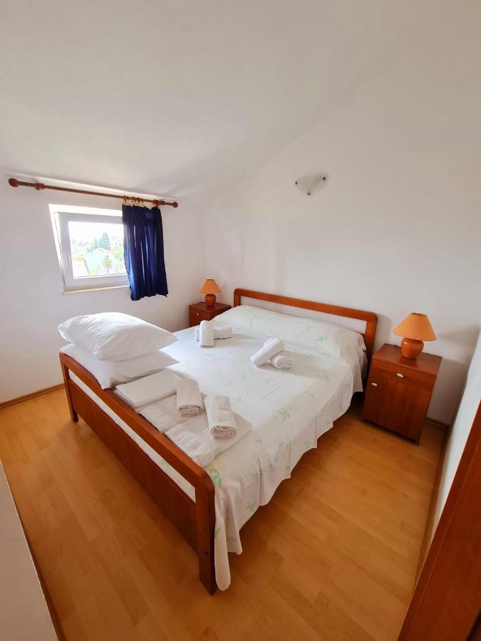 Apartments Silvana Trogir Eksteriør bilde